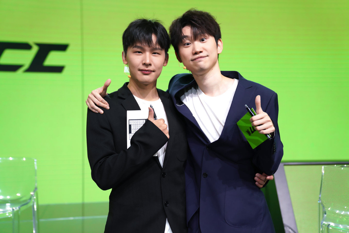 Invictus Gaming official： Happy birthday to head coach Daeny